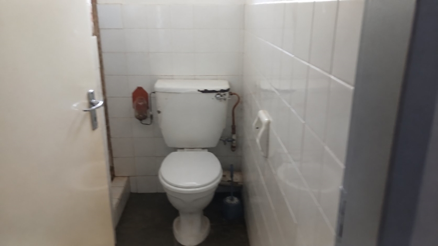 6 Bedroom Property for Sale in Sasolburg Ext 15 Free State